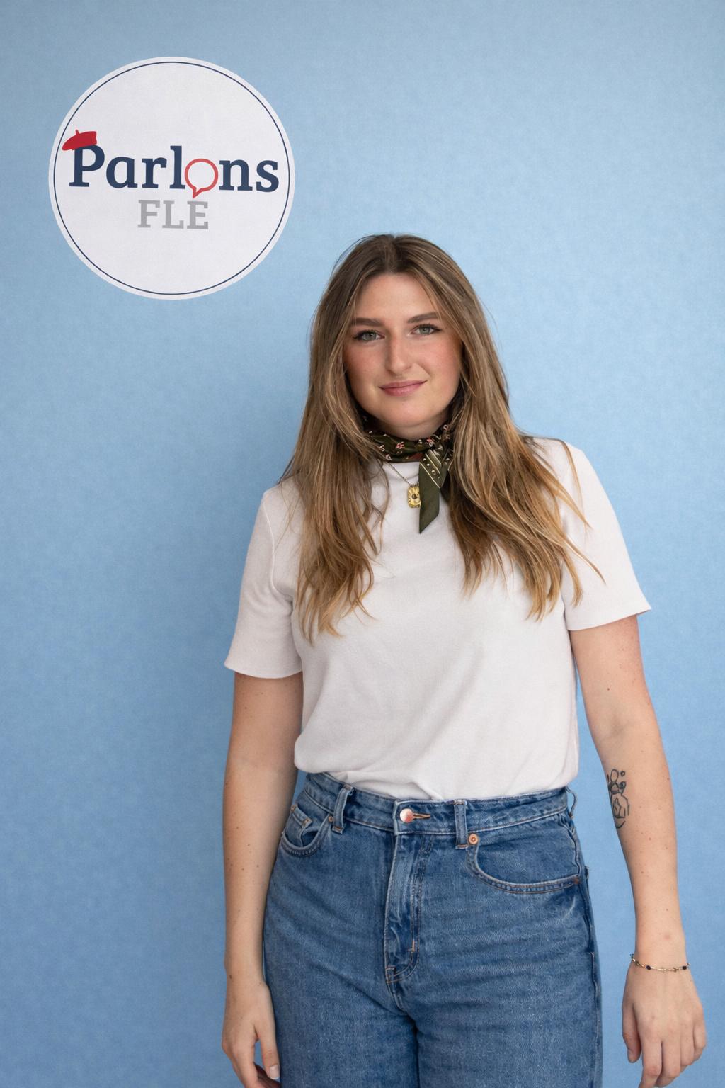 Cloé, profesora nativa de francés y fundadora de Parlons FLE en Cabra, Córdoba (España)